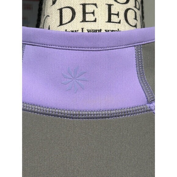 Athleta large long‎ sleeve 3/4 Front Zip, Lavender ￼front Zip Pocket Hi … - Picture 8 of 8